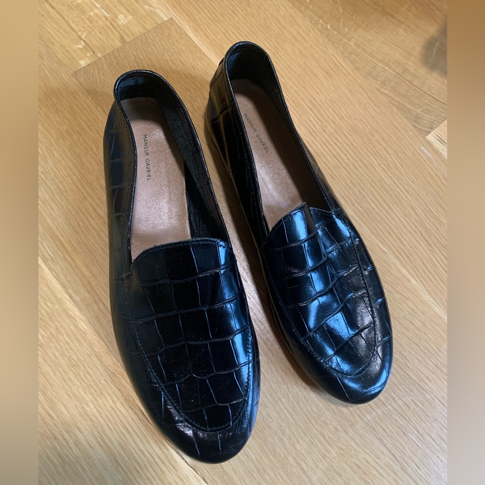 Black leather loafers- Mansur Gavriel